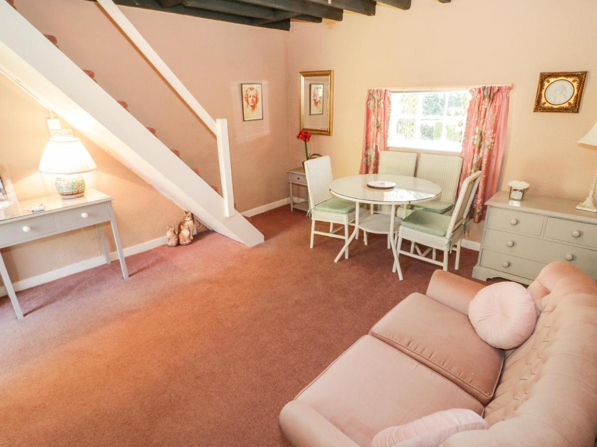 Villa Aber Clwyd Manor à Derwen Extérieur photo