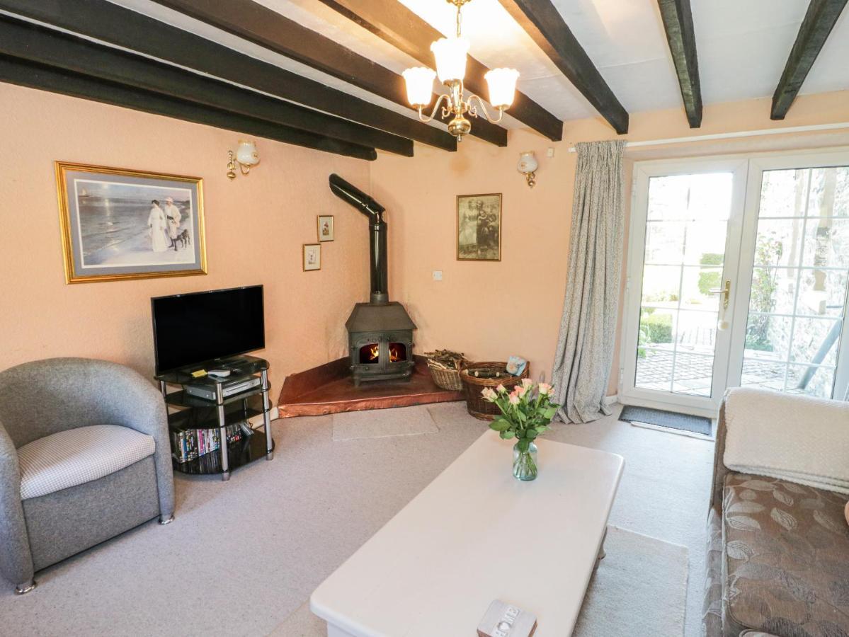 Villa Aber Clwyd Manor à Derwen Extérieur photo